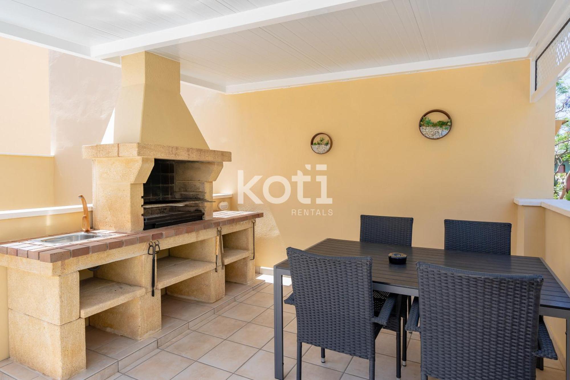 Koti Rentals - Casita Rosario Pino Rooftop Y Bbq Fuengirola Exterior foto