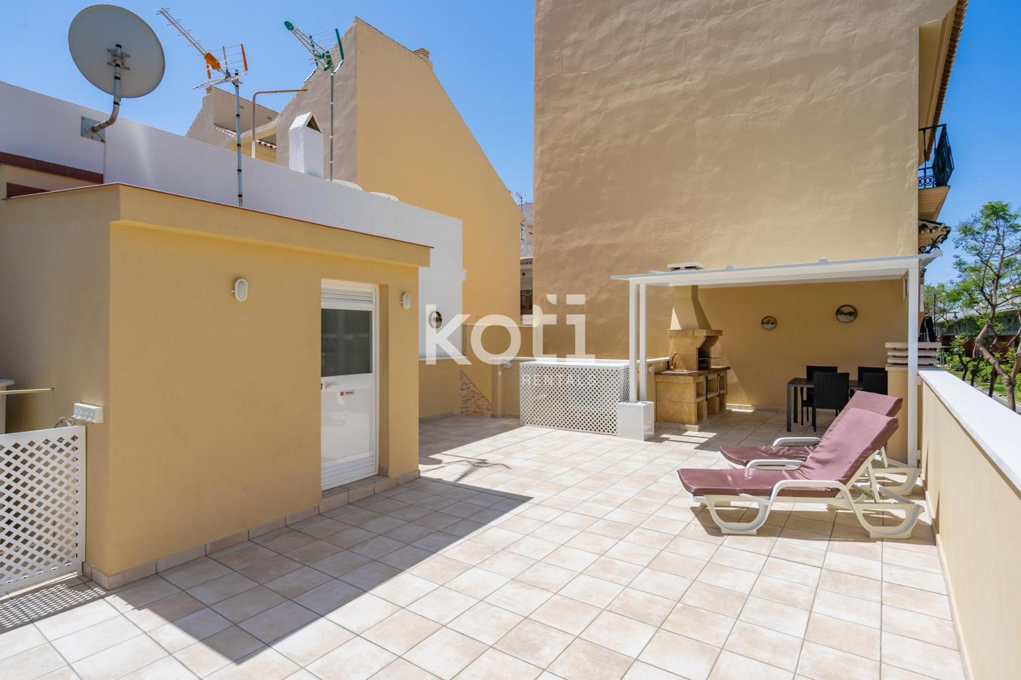 Koti Rentals - Casita Rosario Pino Rooftop Y Bbq Fuengirola Exterior foto